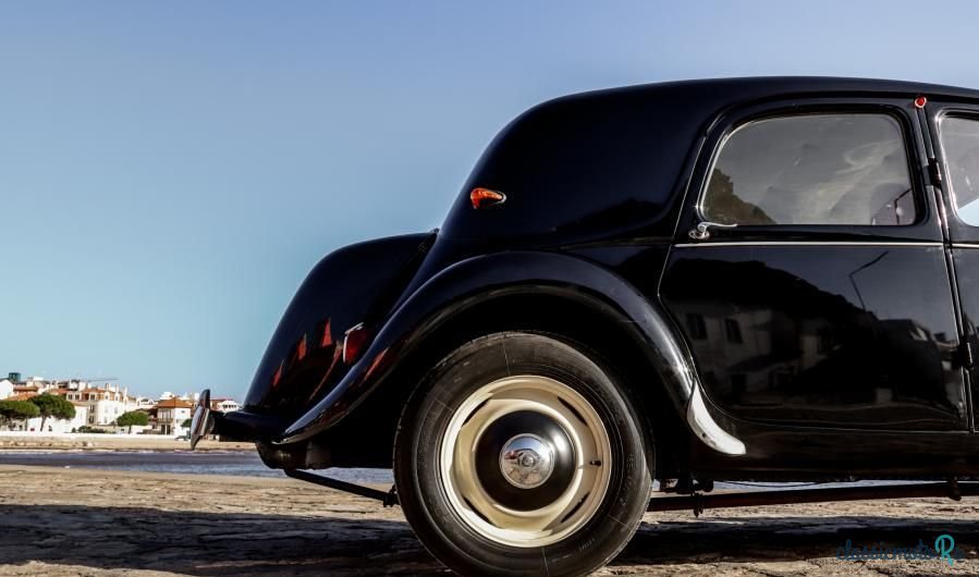 1957' Citroen 11 photo #5