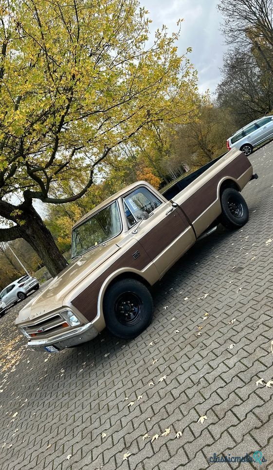 1967' Chevrolet C-20 photo #3