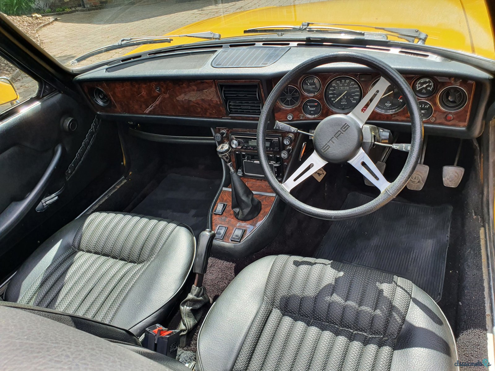 1976' Triumph Stag photo #6