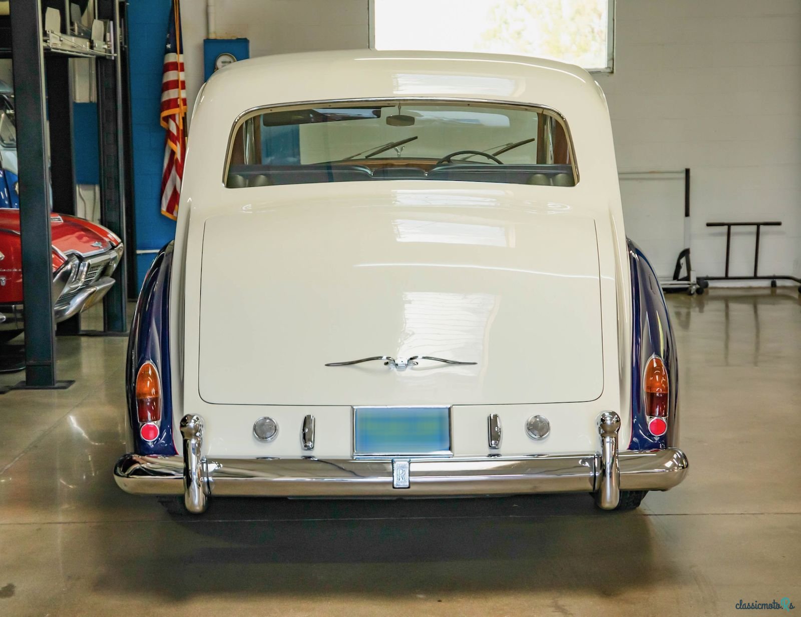 1965' Rolls-Royce Phantom V James Young photo #5