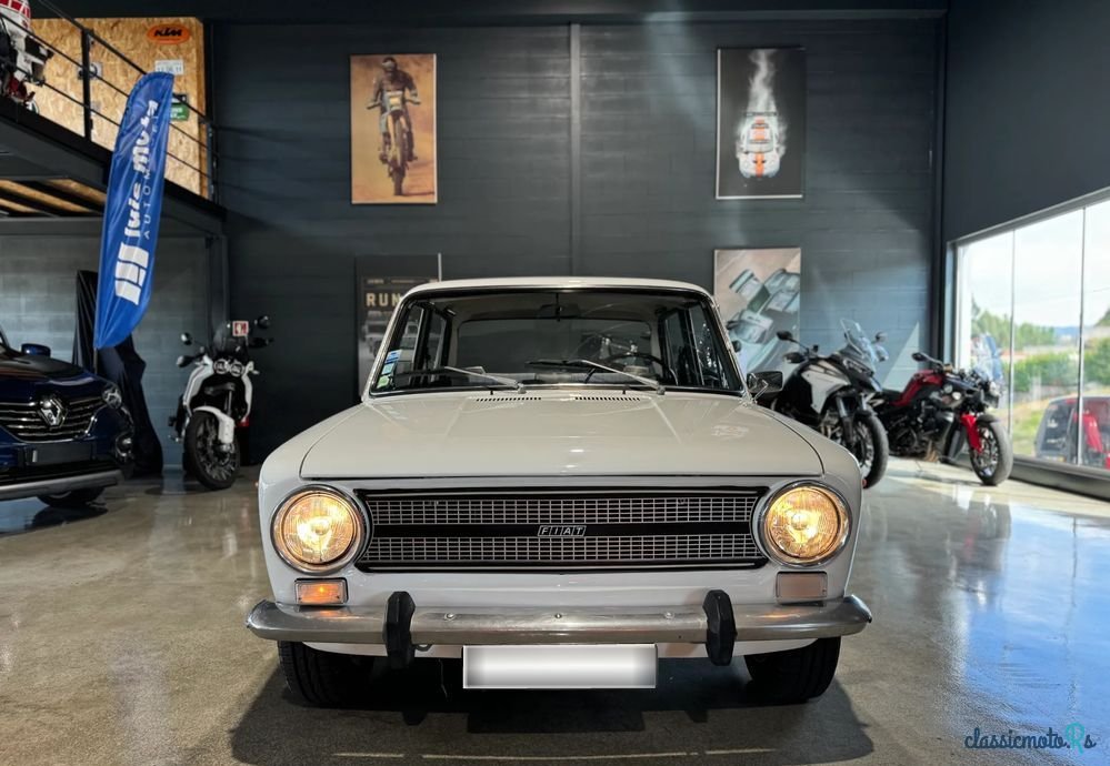 1974' Fiat 124 photo #1