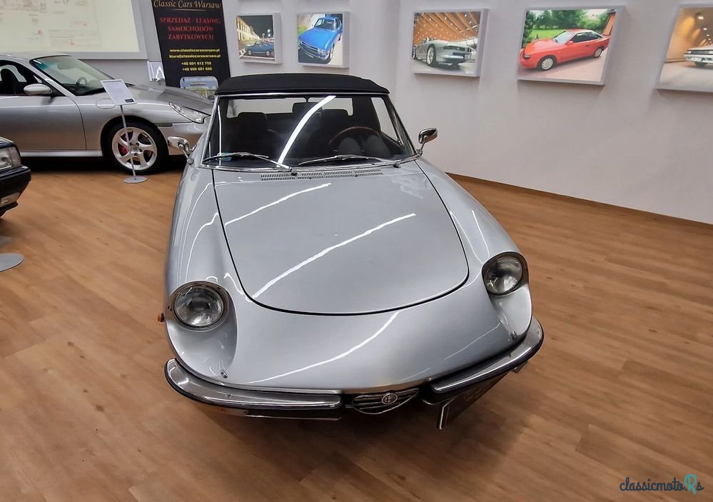 1975' Alfa Romeo Spider 2.0 photo #2