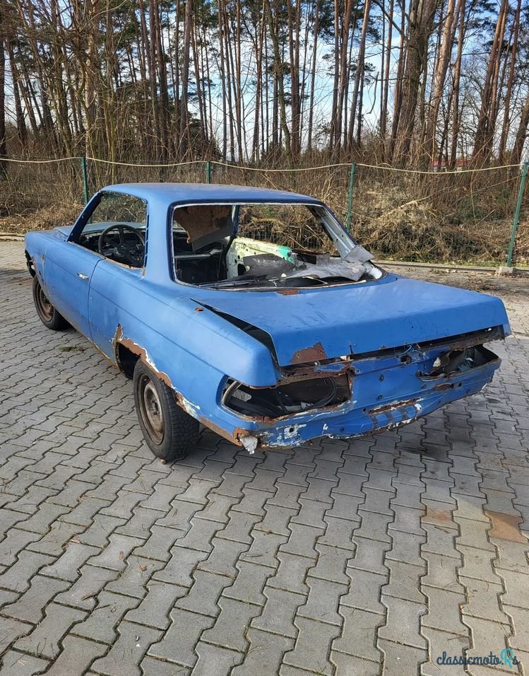1976' Mercedes-Benz Slc photo #2