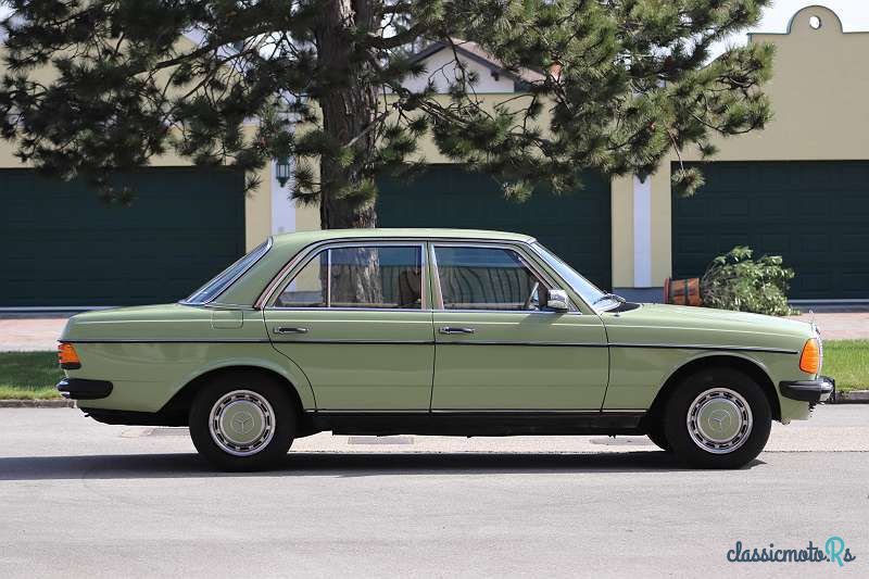1978' Mercedes-Benz 230 photo #5