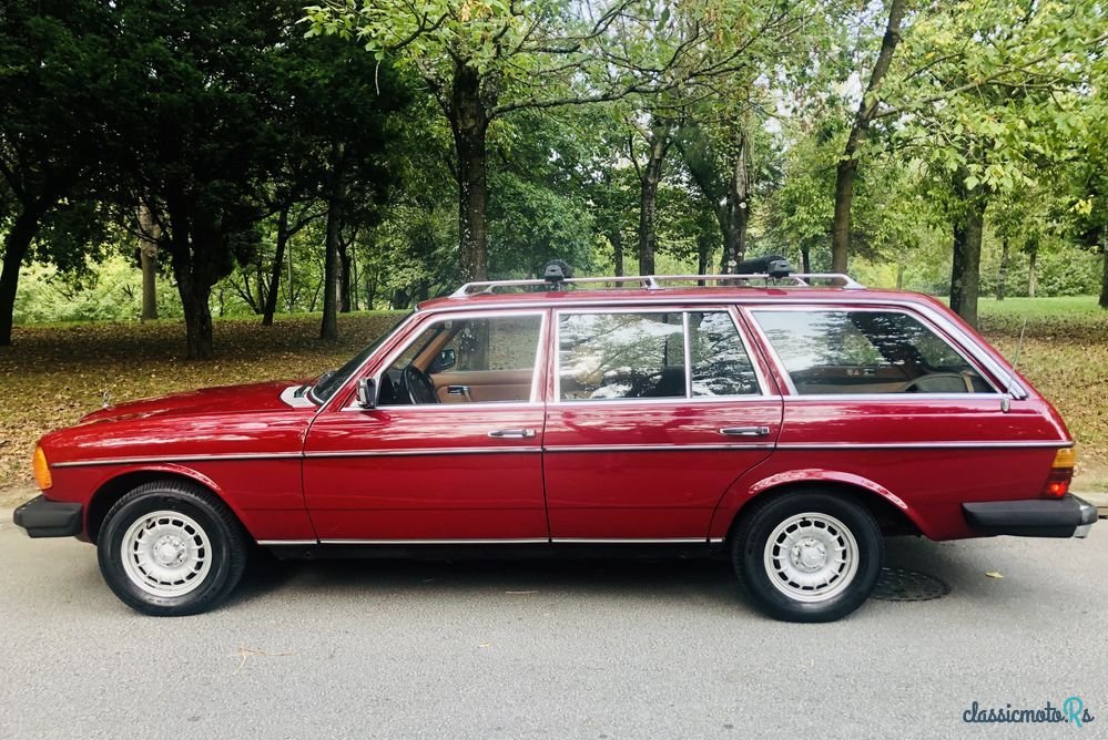 1979' Mercedes-Benz 300 photo #4