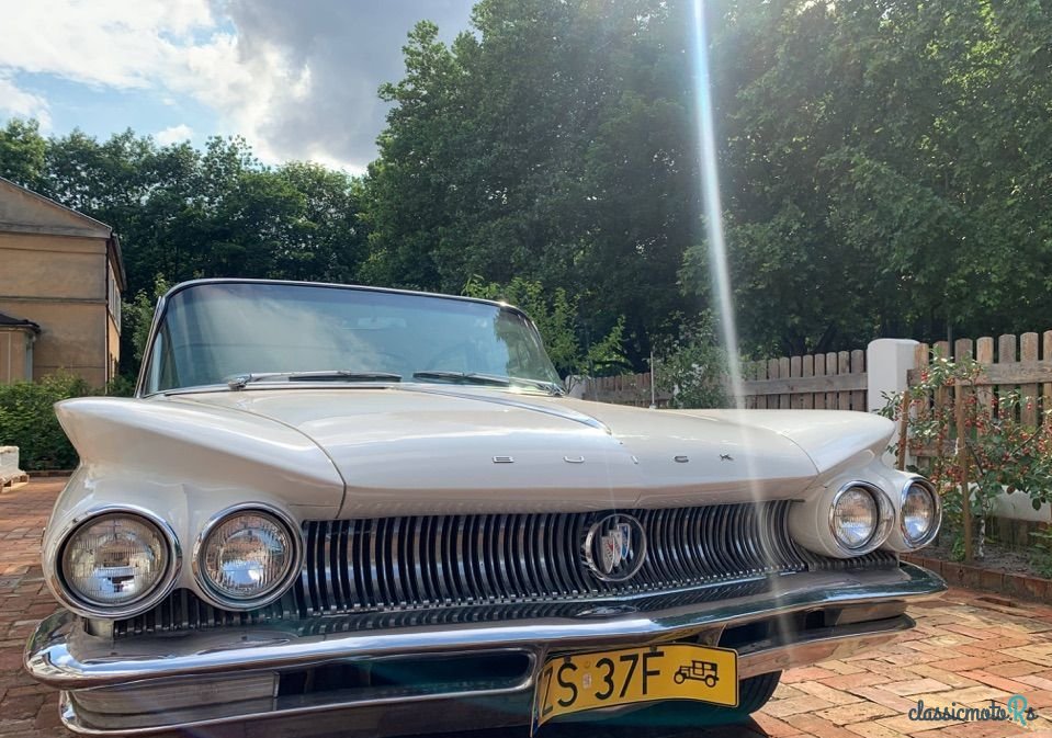 1960' Buick Le Sabre photo #2