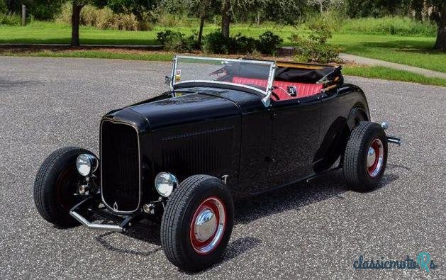 1932' Ford photo #3