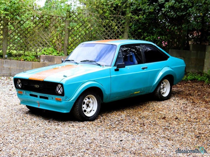 1975' Ford Escort photo #2