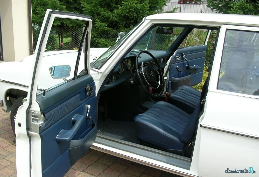 1972' Mercedes-Benz W115 photo #5