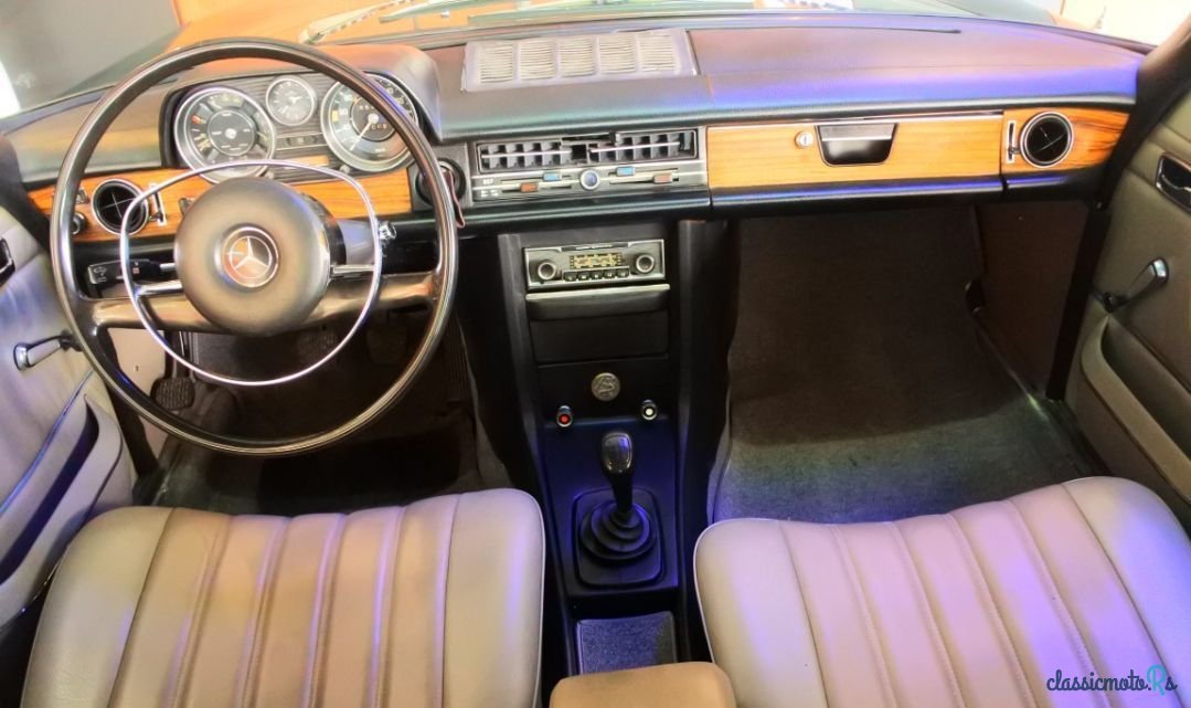 1970' Mercedes-Benz 250 photo #4