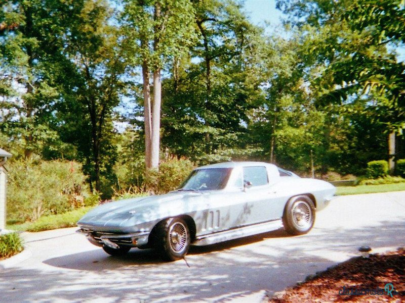 1966' Chevrolet Corvette photo #2