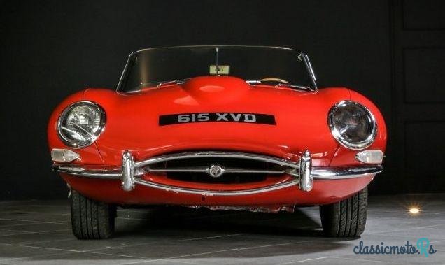 1961' Jaguar E-Type Series I Roadster 'Flat Floor' photo #2