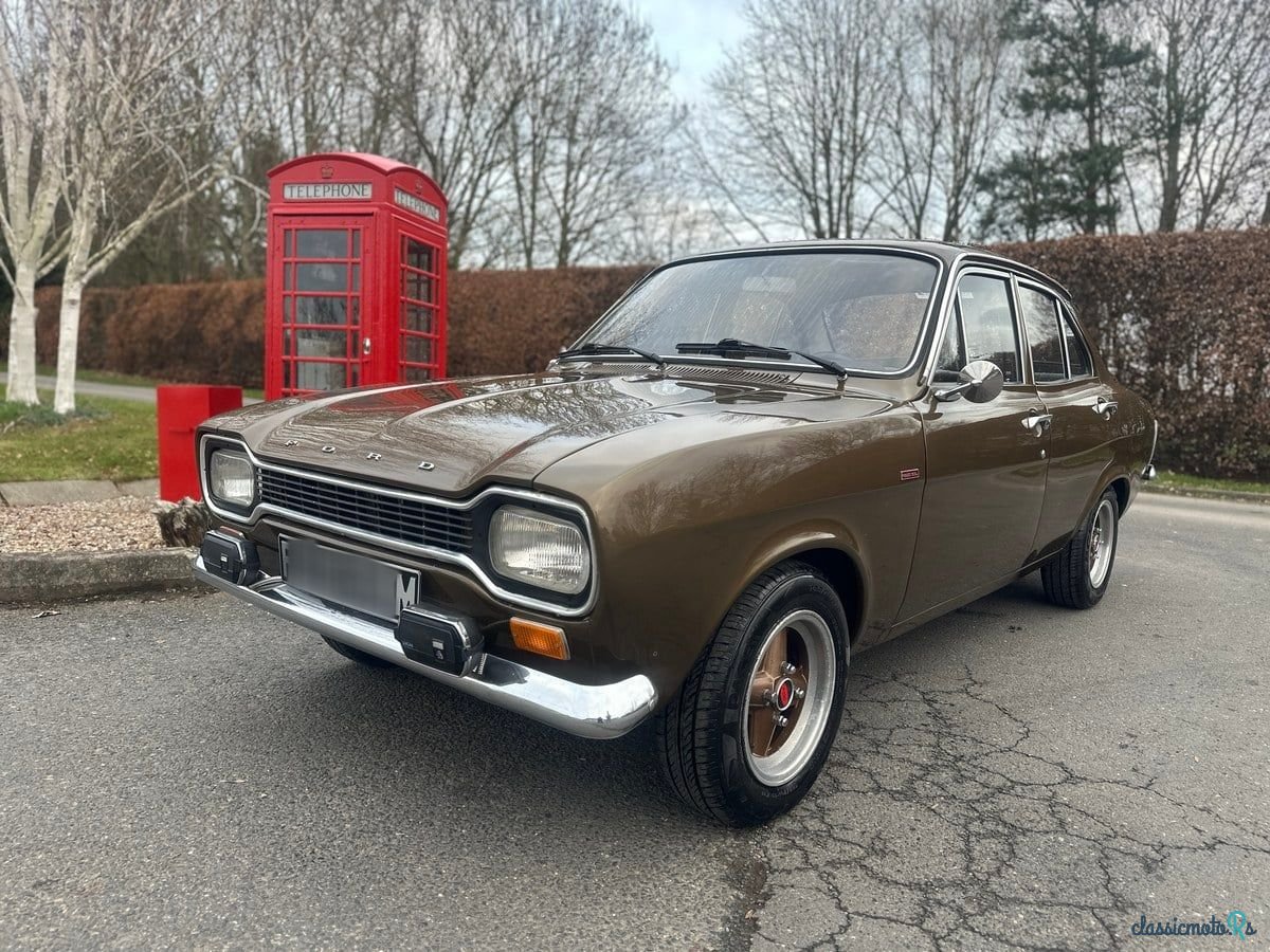 1973' Ford Escort photo #1