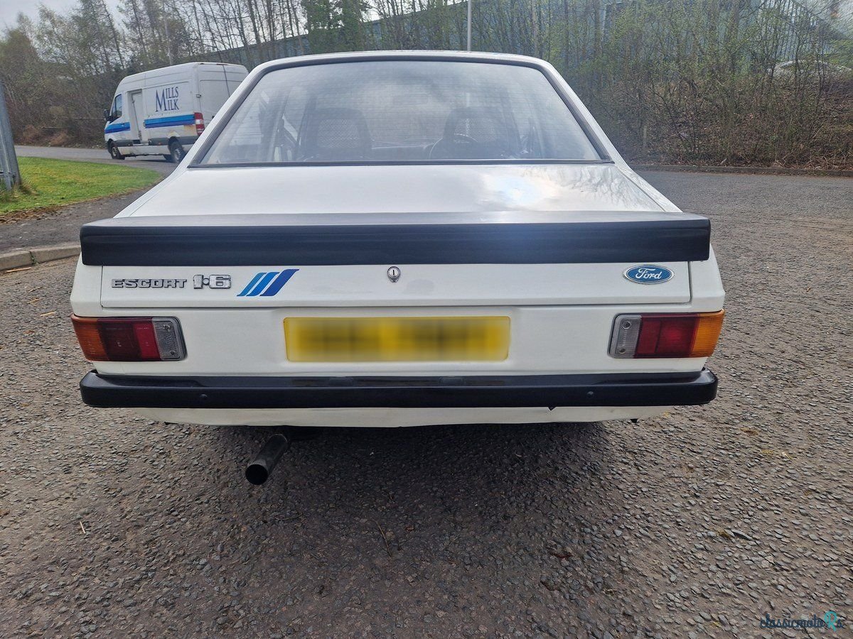 1979' Ford Escort photo #6