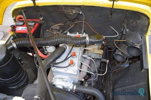 1948' Willys Jeepster photo #4