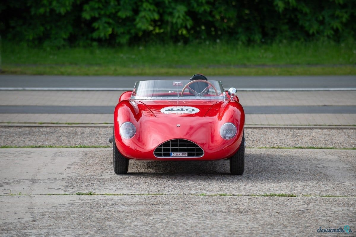 1957' Bandini 750S photo #5