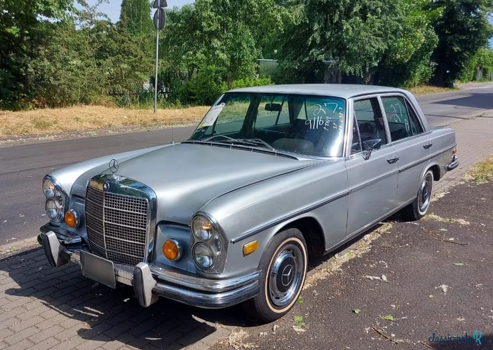 1968' Mercedes-Benz 280 photo #1