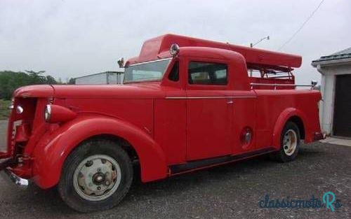 1940' American LaFrance Fire Truck photo #1