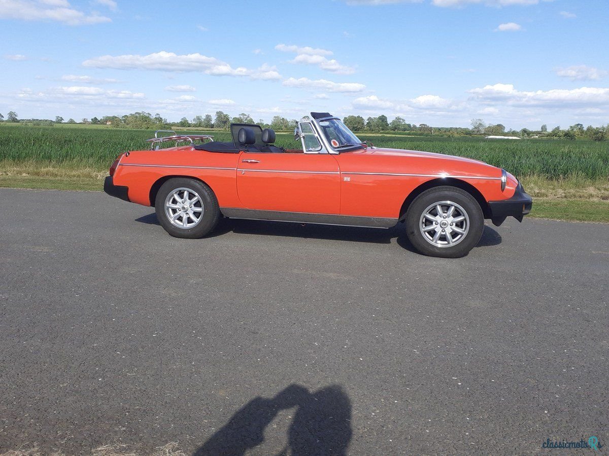1977' MG MGB photo #2