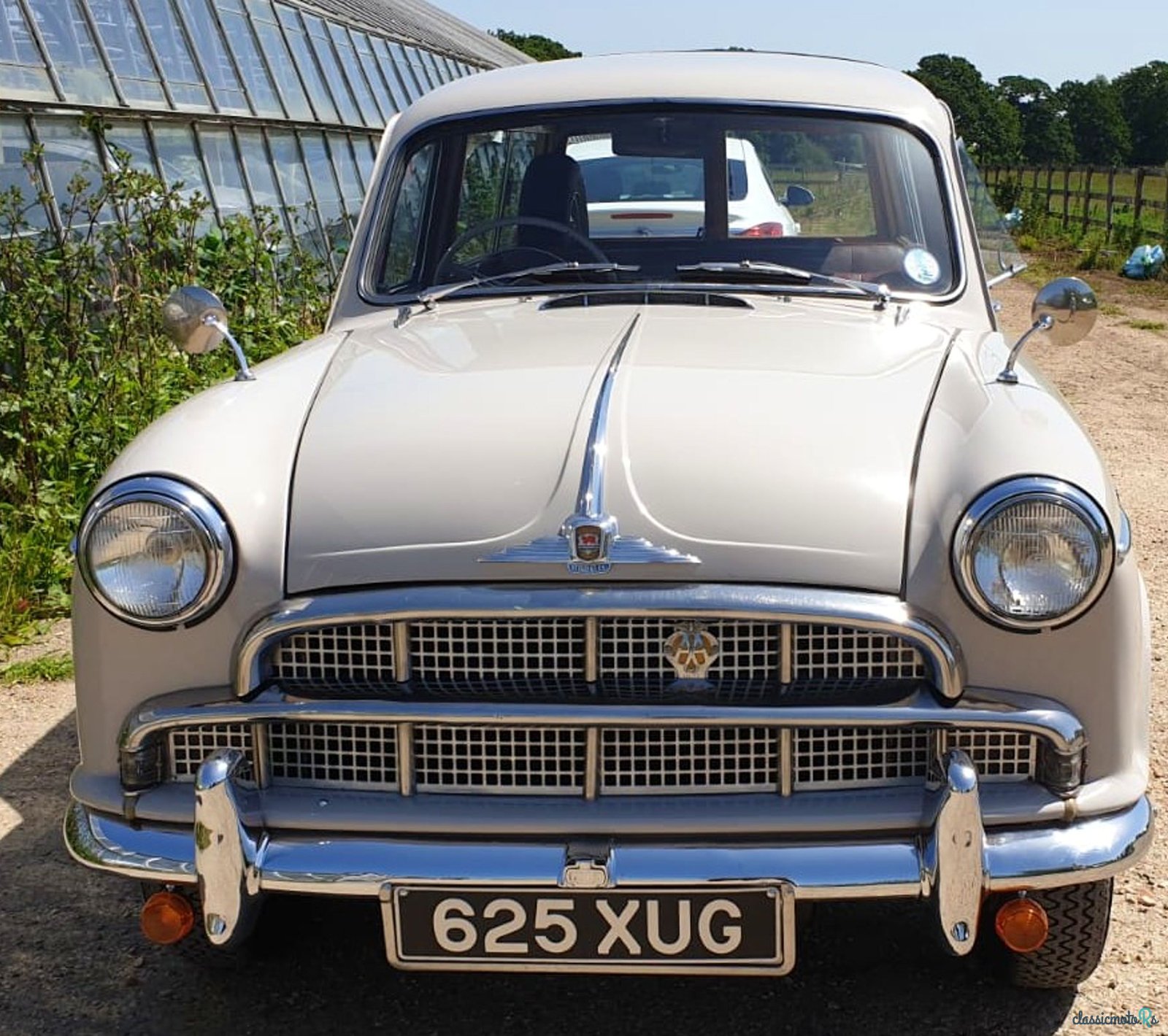 1956' Morris Traveller photo #1