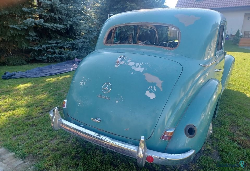 1952' Mercedes-Benz w187 220 photo #6