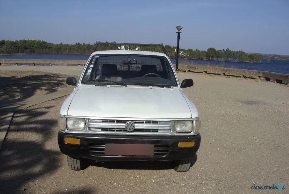 1989' Volkswagen Taro photo #1