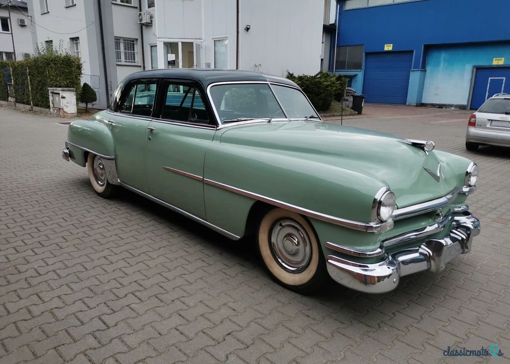 1952' Chrysler Saratoga photo #1
