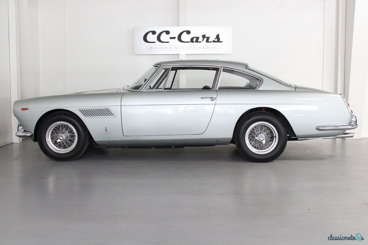 1961' Ferrari 250 photo #4