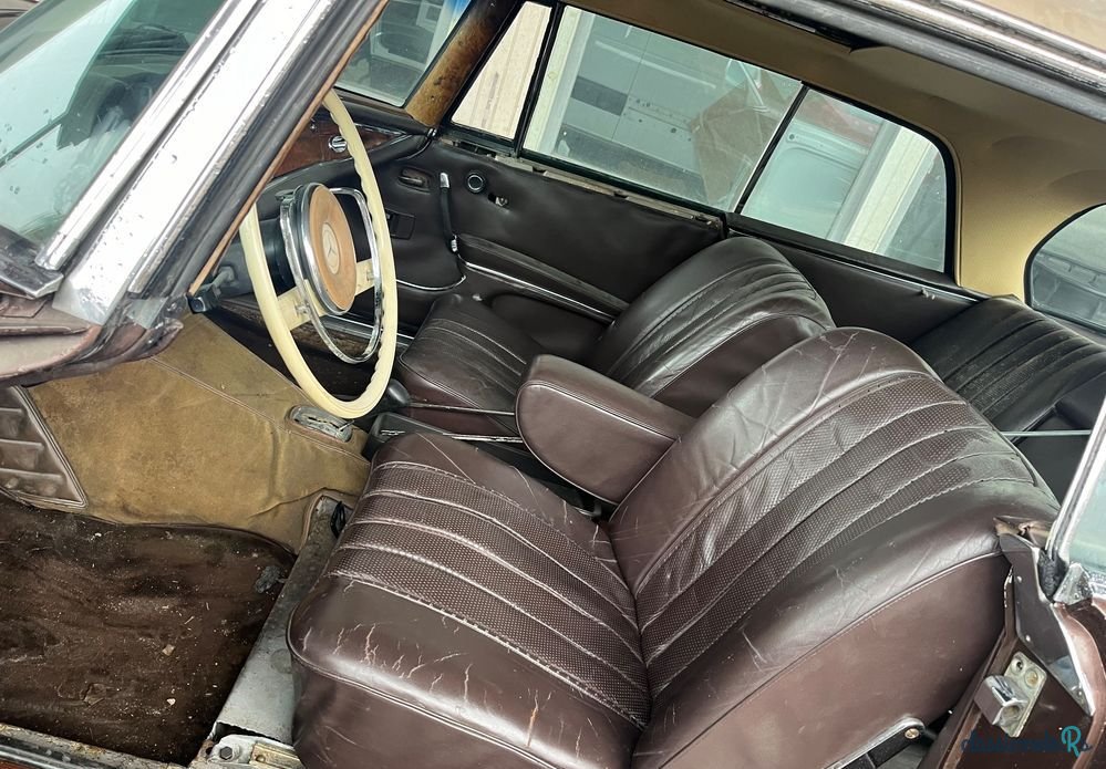 1967' Mercedes-Benz 300SE W112 photo #5