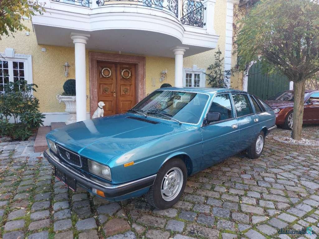 1977' Lancia Gamma photo #1