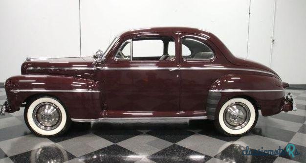 1948' Ford Super Deluxe photo #2