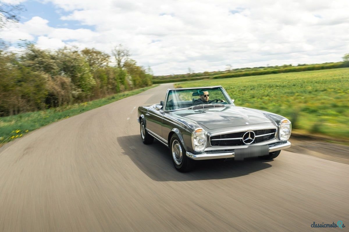 1970' Mercedes-Benz Sl Class photo #4