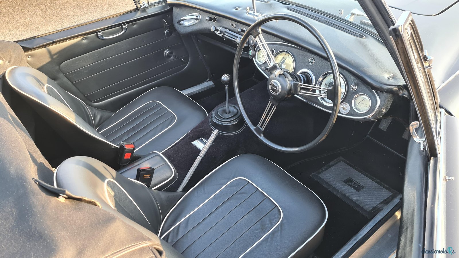 1963' Austin-Healey 3000 photo #5