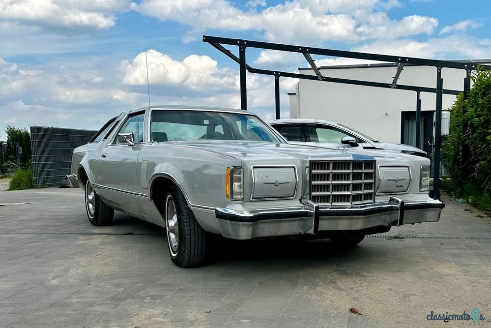 1979' Ford Thunderbird photo #2