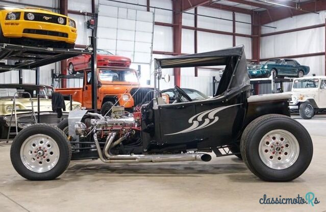 1921' Ford photo #4