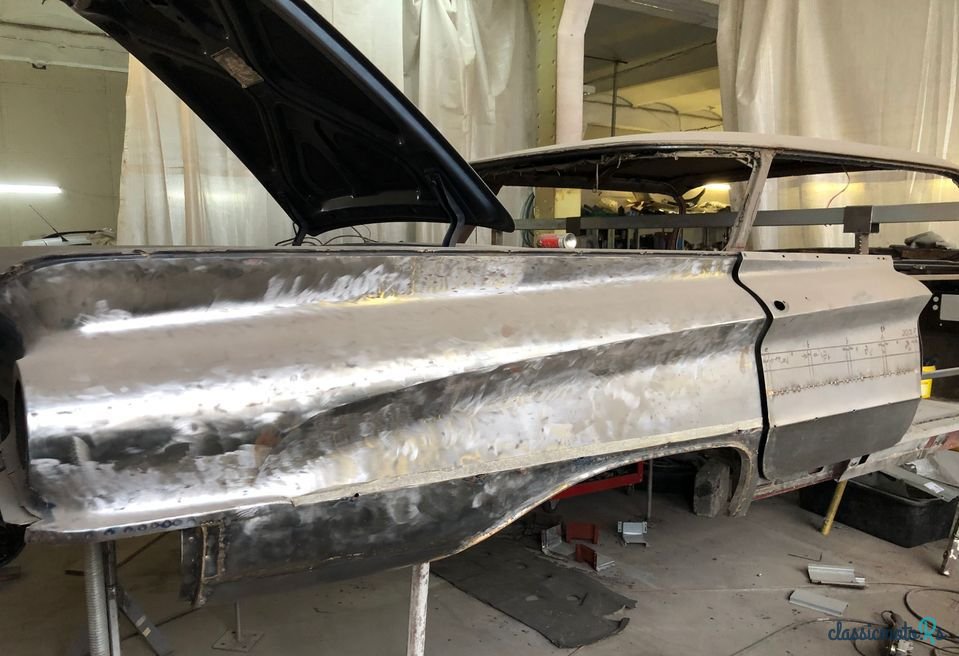 1960' Buick Electra photo #2