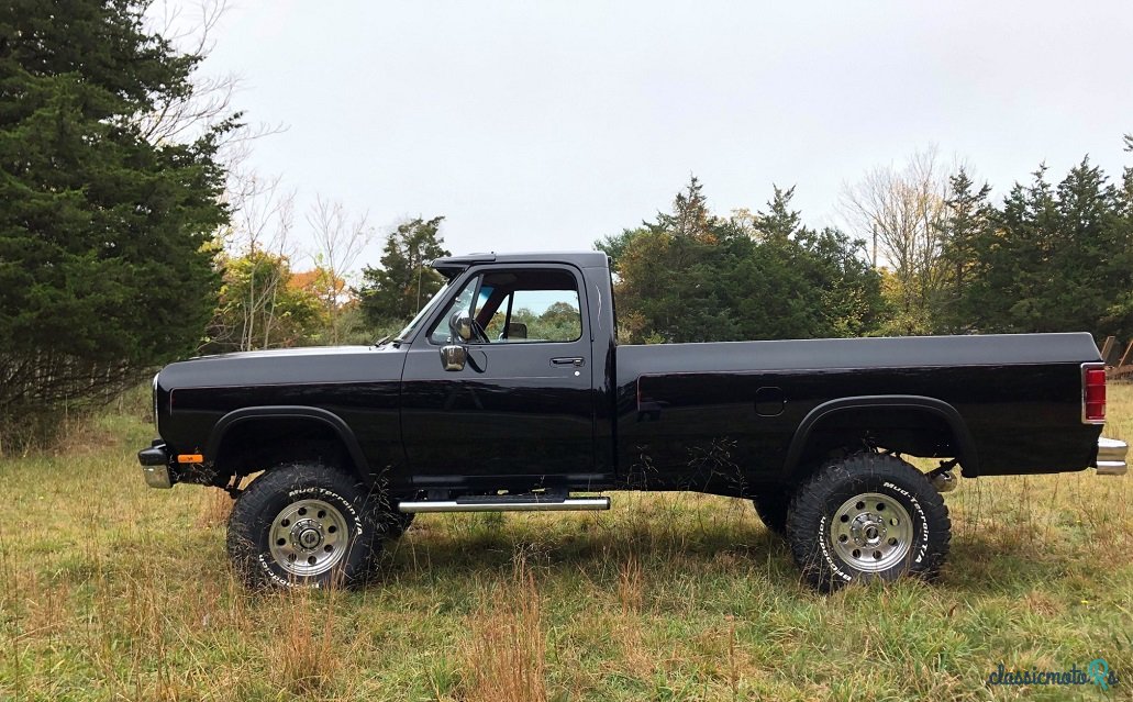 1990' Dodge Ram photo #3