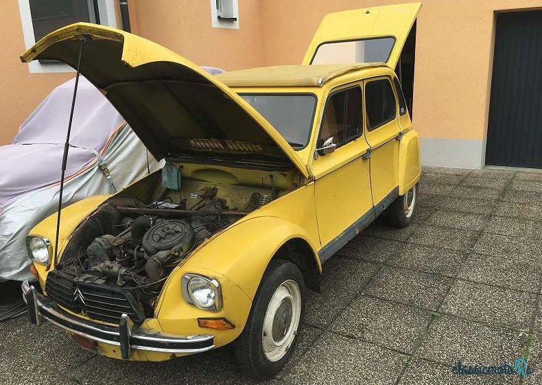 1980' Citroen Dyane 6 photo #2
