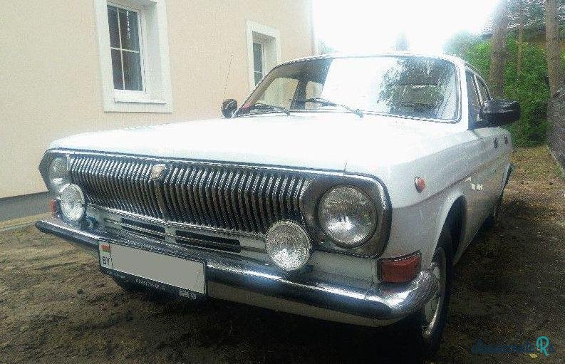 1989' Gaz 24 photo #1