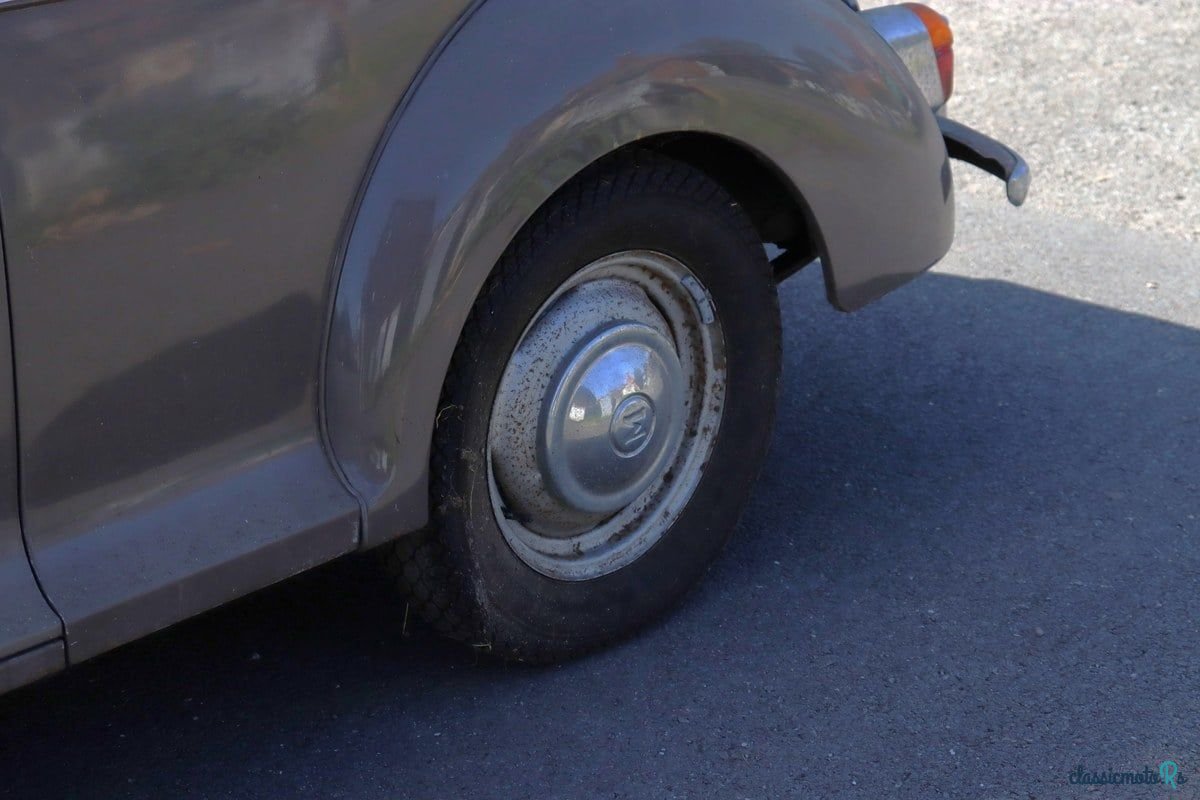 1970' Morris Minor photo #4