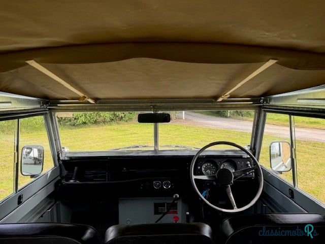 1971' Land Rover Series III photo #5