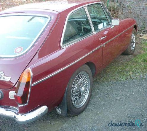 1974' MG Mgb Gt photo #5