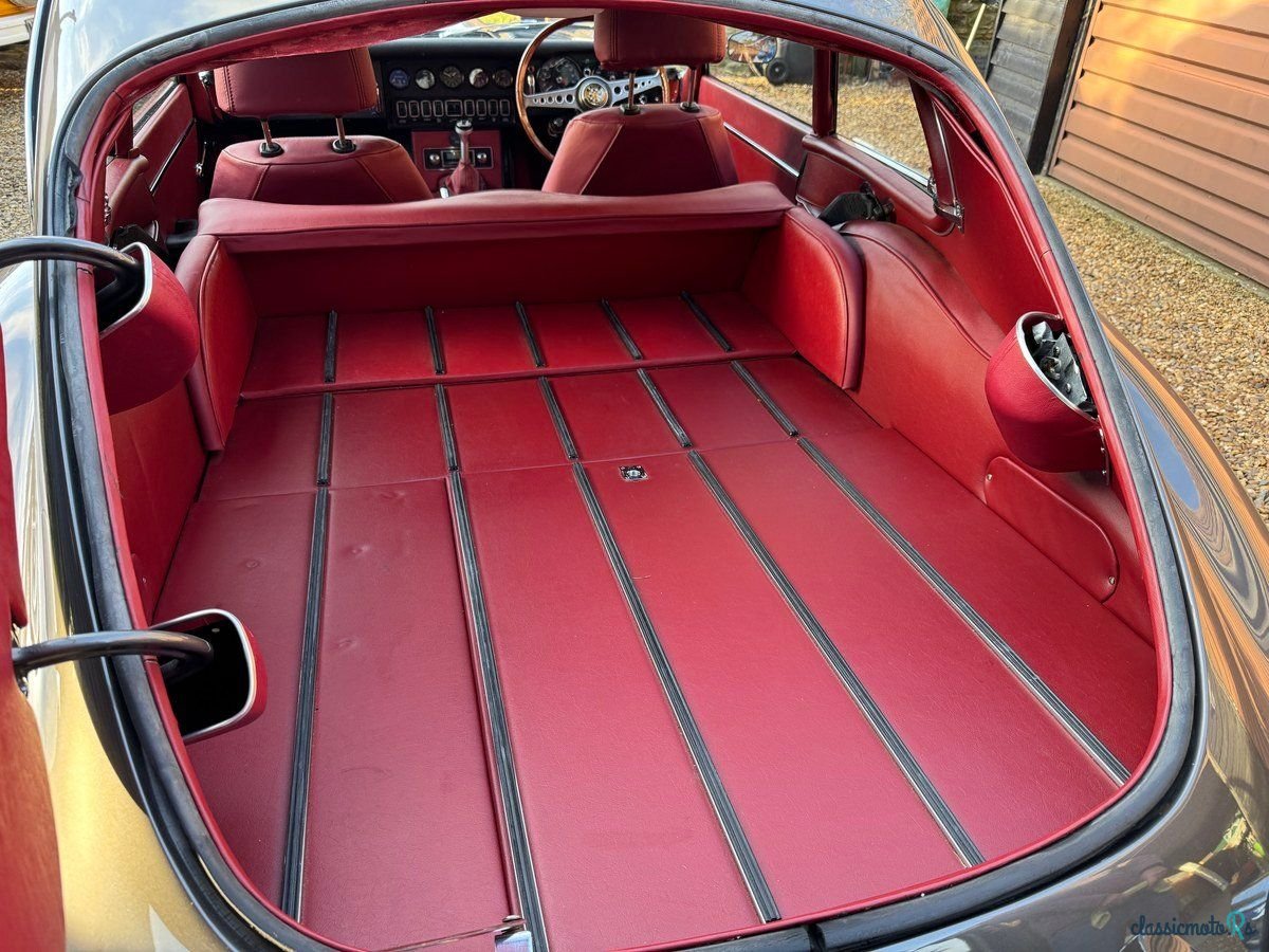 1967' Jaguar E-Type photo #4