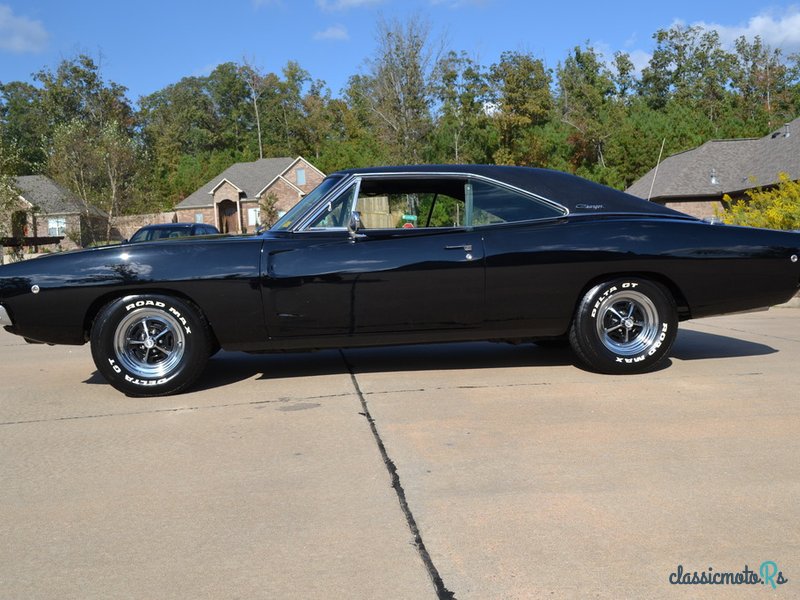 1968' Dodge Charger photo #3