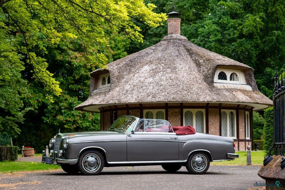 1957' Mercedes-Benz 220 photo #5