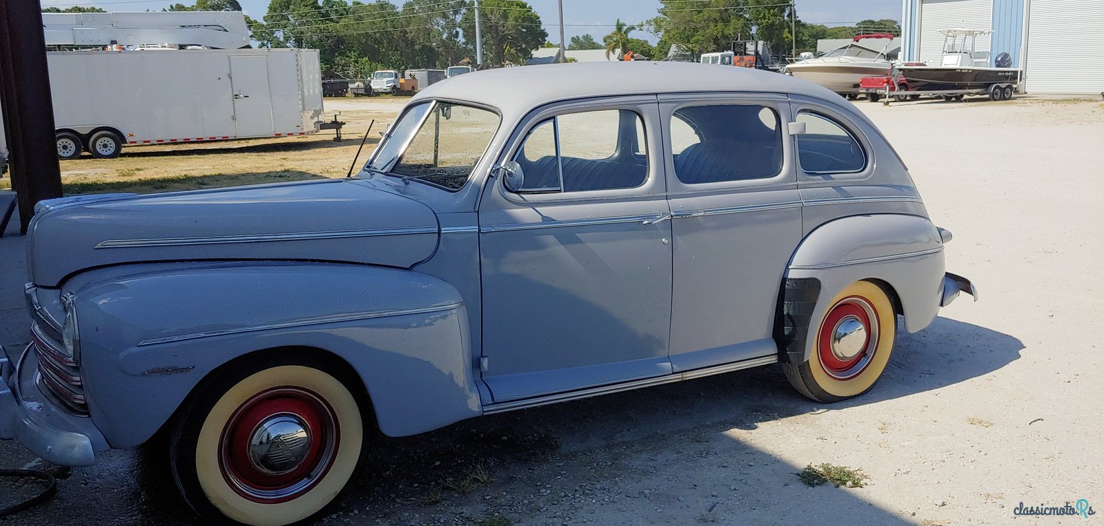 1946' Ford Super Deluxe photo #1