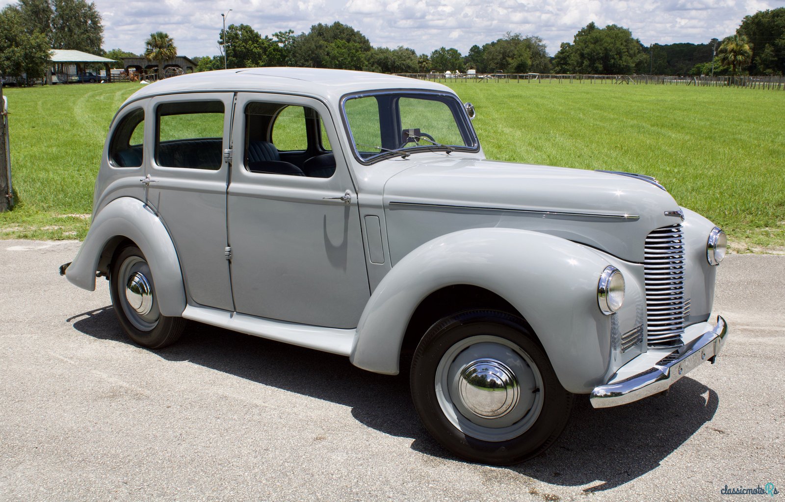 1948' Hillman Minx photo #3