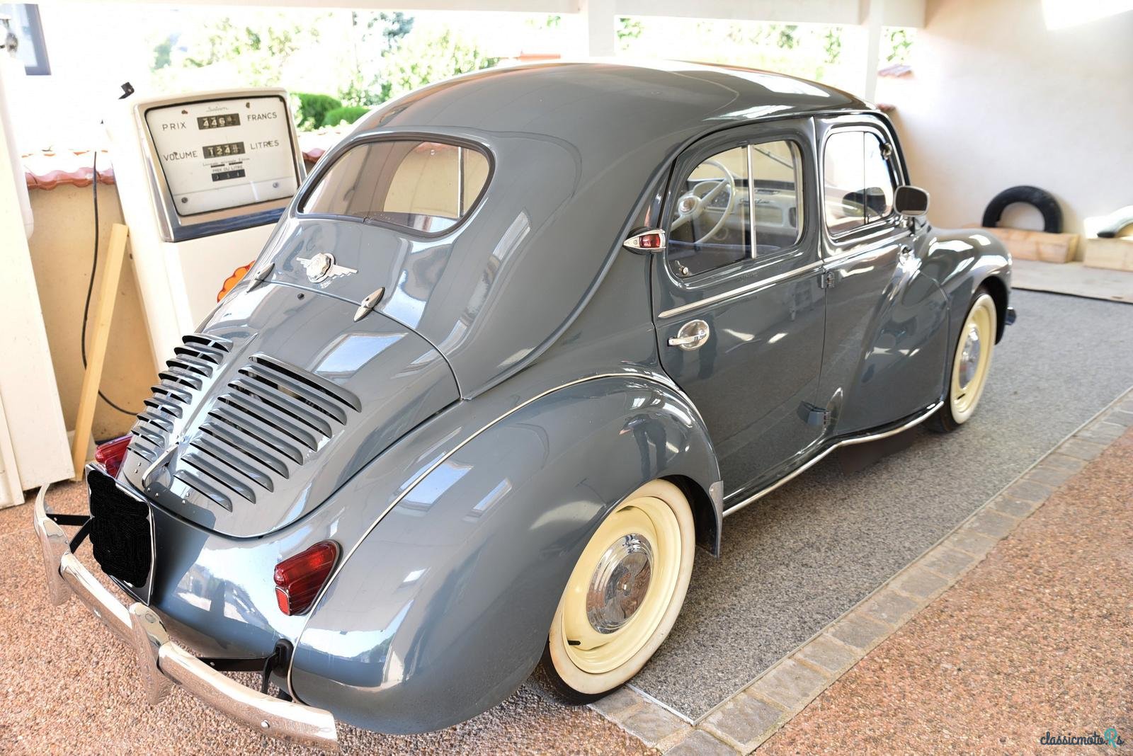 1958' Renault 4CV photo #5