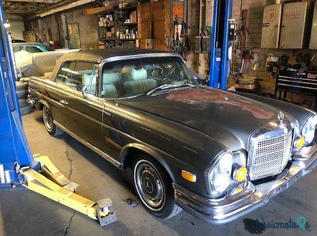 1971' Mercedes-Benz 280 photo #3