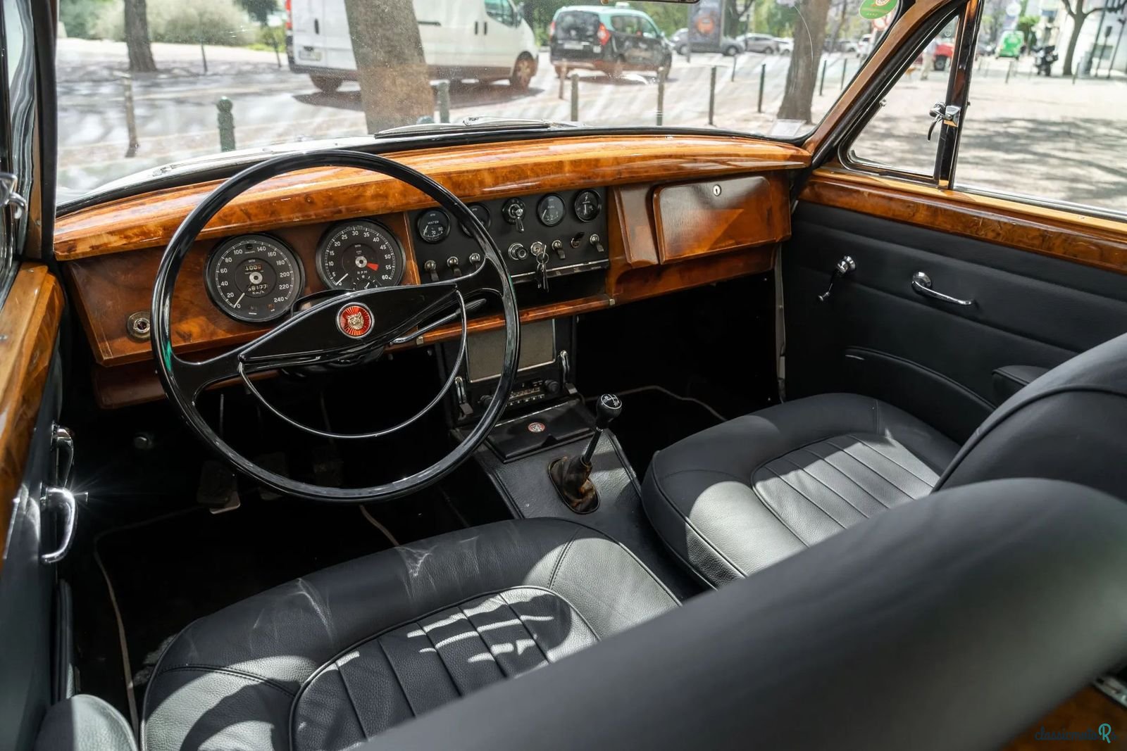 1960' Jaguar Mk-Ii photo #5